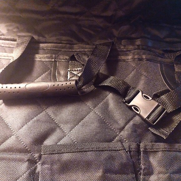 Dog Backseat Cover (Car/Truck/SUV) Hammock Style, Zip Ends, 2 Safety Belts ~ NEW - Picture 10 of 15